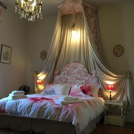 Cours De Thomazeau Bed & Breakfast Castillonnes Bagian luar foto