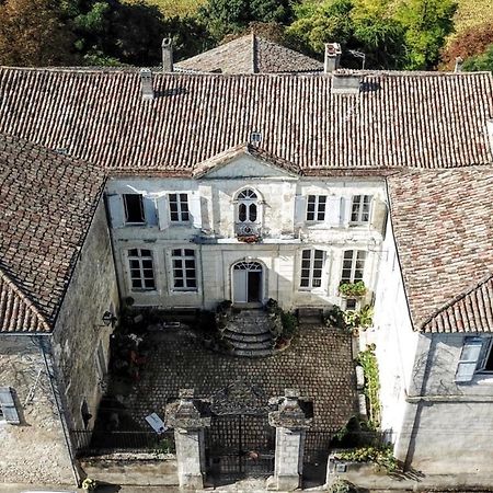 Cours De Thomazeau Bed & Breakfast Castillonnes Bagian luar foto
