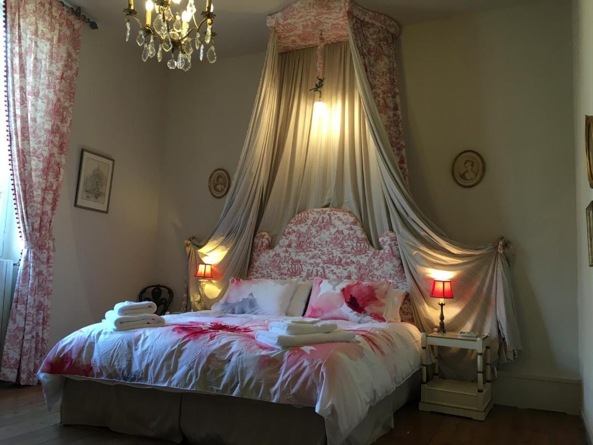 Cours De Thomazeau Bed & Breakfast Castillonnes Bagian luar foto