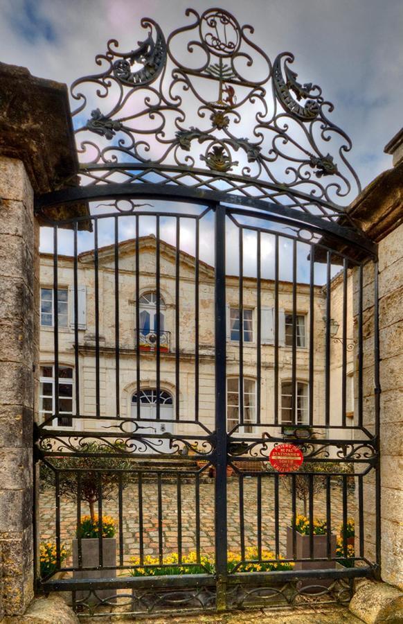 Cours De Thomazeau Bed & Breakfast Castillonnes Bagian luar foto