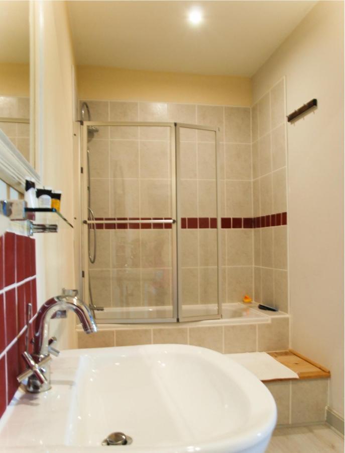 Cours De Thomazeau Bed & Breakfast Castillonnes Bagian luar foto